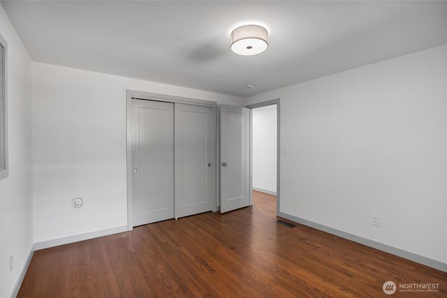 4602 SW Cloverdale Street, Seattle, WA 98136