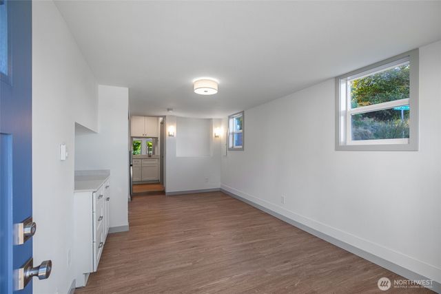 4602 SW Cloverdale Street, Seattle, WA 98136