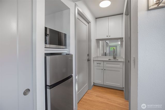 4602 SW Cloverdale Street, Seattle, WA 98136