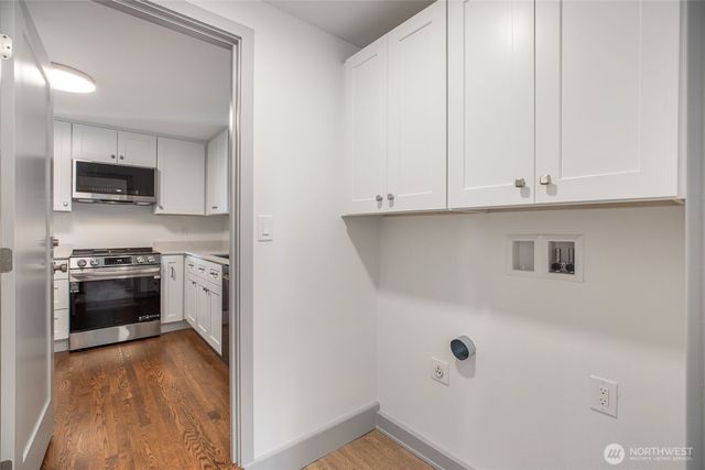 4602 SW Cloverdale Street, Seattle, WA 98136