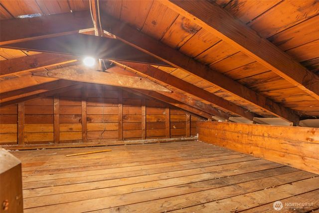 4602 SW Cloverdale Street, Seattle, WA 98136