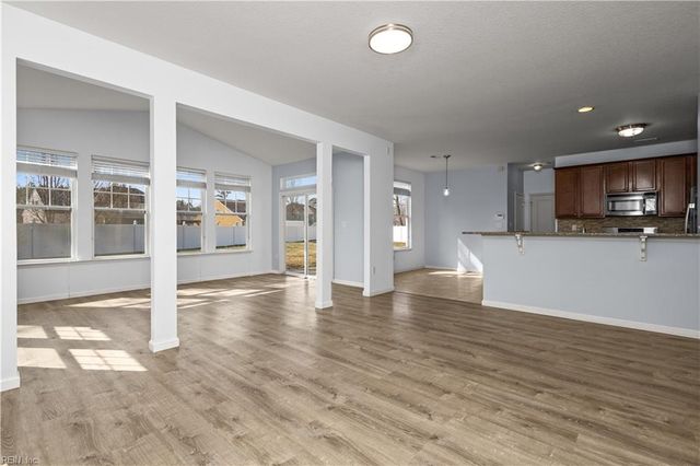 4704 Wood Stork DR, Chesapeake, VA 23321