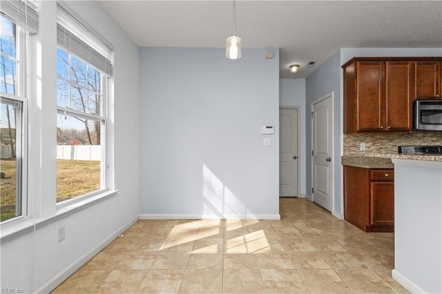 4704 Wood Stork DR, Chesapeake, VA 23321