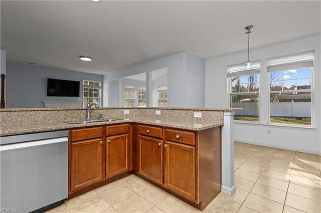 4704 Wood Stork DR, Chesapeake, VA 23321