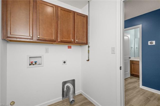 4704 Wood Stork DR, Chesapeake, VA 23321