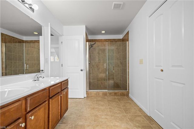 4704 Wood Stork DR, Chesapeake, VA 23321