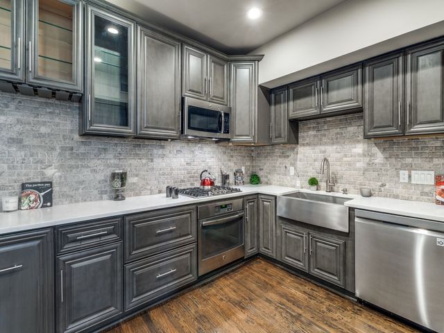 3352 Miro Place, Dallas, TX 75204