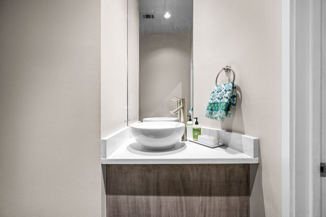 3352 Miro Place, Dallas, TX 75204