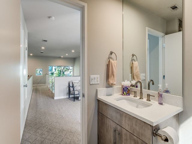 3352 Miro Place, Dallas, TX 75204