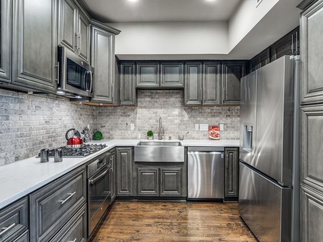 3352 Miro Place, Dallas, TX 75204