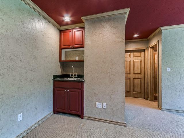 1851 Silver Oaks Drive, Edmond, OK 73025