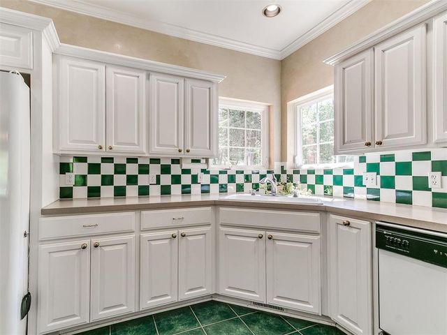 1851 Silver Oaks Drive, Edmond, OK 73025