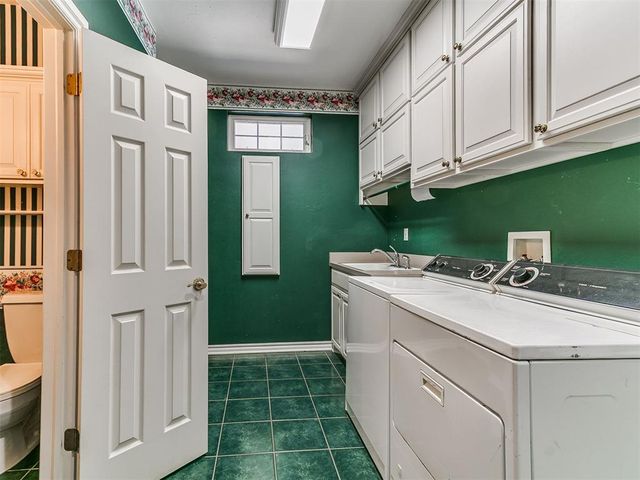 1851 Silver Oaks Drive, Edmond, OK 73025