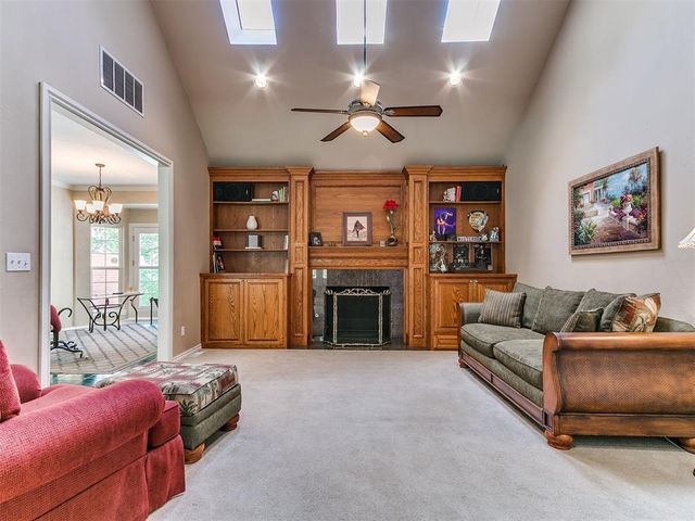 1851 Silver Oaks Drive, Edmond, OK 73025