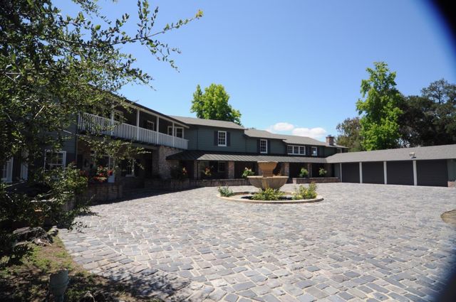 389 Moore Road, Woodside, CA 94062
