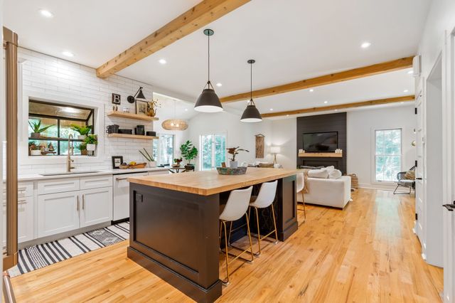 3945 New Highway 96, W, Franklin, TN 37064