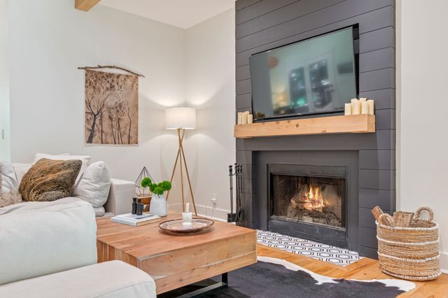 3945 New Highway 96, W, Franklin, TN 37064