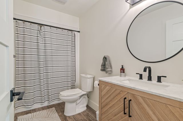 3945 New Highway 96, W, Franklin, TN 37064