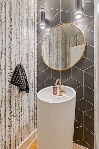 3945 New Highway 96, W, Franklin, TN 37064