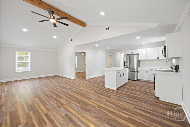 2010 Palmetto Avenue, Savannah, GA 31405