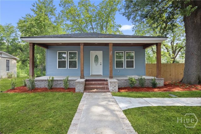 2010 Palmetto Avenue, Savannah, GA 31405