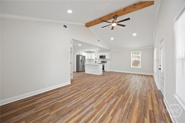 2010 Palmetto Avenue, Savannah, GA 31405