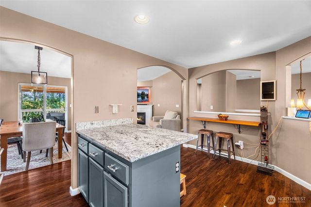 6920 179th Street Ct E, Puyallup, WA 98375