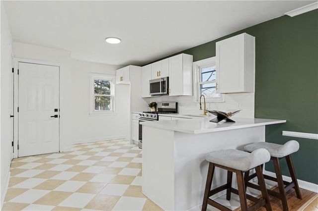 7316 Charlotte Street, Kansas City, MO 64131