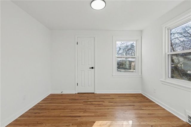 7316 Charlotte Street, Kansas City, MO 64131