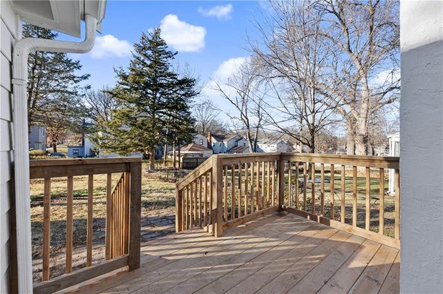 7316 Charlotte Street, Kansas City, MO 64131