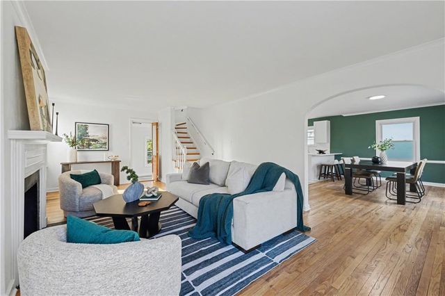 7316 Charlotte Street, Kansas City, MO 64131