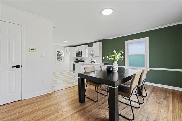 7316 Charlotte Street, Kansas City, MO 64131