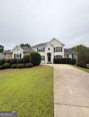2588 Chipping Court, Villa Rica, GA 30180