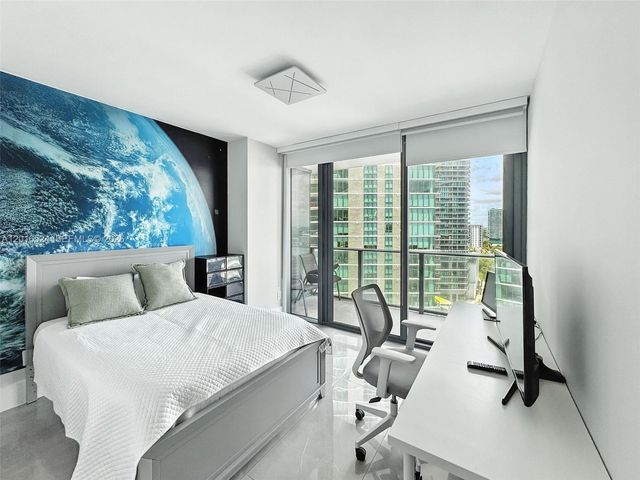 3131 NE 7th Ave 1504, Miami, FL 33137