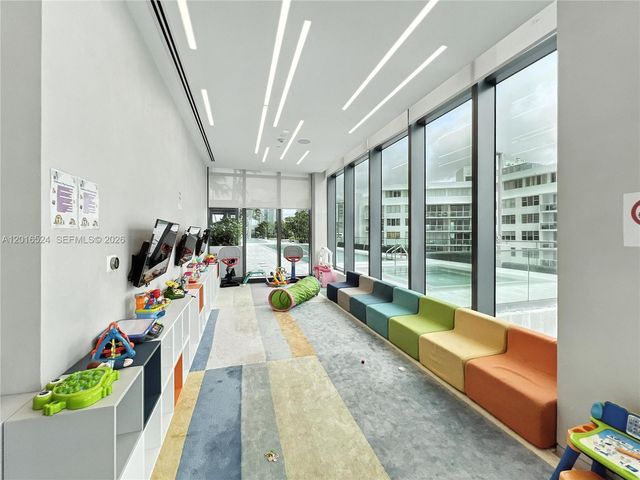 3131 NE 7th Ave 1504, Miami, FL 33137