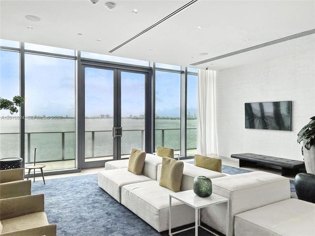 3131 NE 7th Ave 1504, Miami, FL 33137