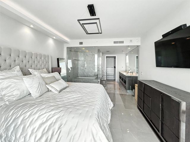 3131 NE 7th Ave 1504, Miami, FL 33137