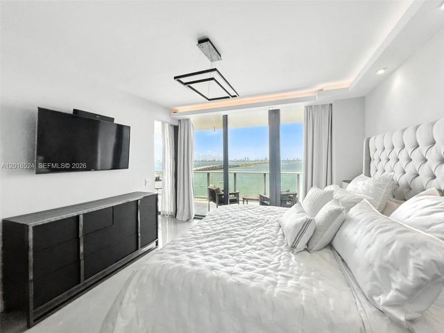 3131 NE 7th Ave 1504, Miami, FL 33137