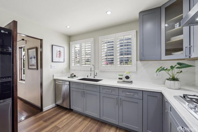 1475 Monterey Boulevard, San Francisco, CA 94127