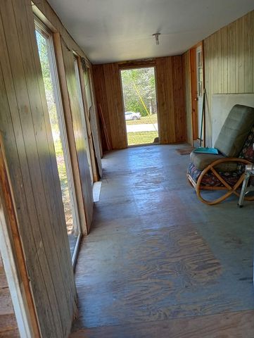 5796 Gum Log Road, Young Harris, GA 30582