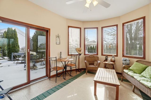 7223 Hunters Chase, Maumee, OH 43537