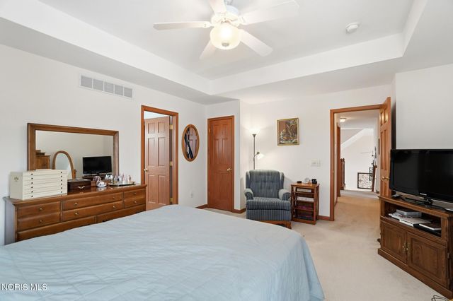 7223 Hunters Chase, Maumee, OH 43537