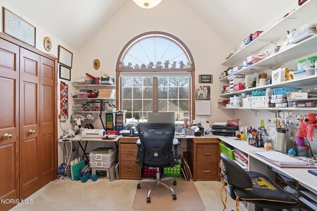 7223 Hunters Chase, Maumee, OH 43537