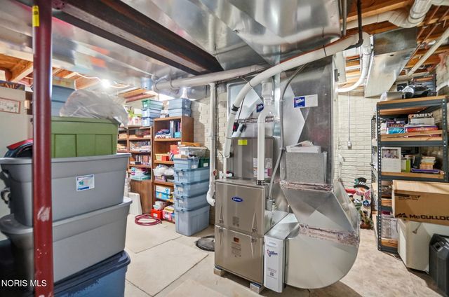 7223 Hunters Chase, Maumee, OH 43537