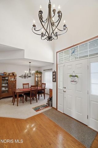 7223 Hunters Chase, Maumee, OH 43537