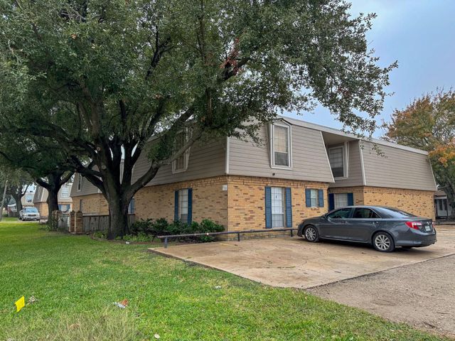 2101 6th Avenue N 7, Texas City, TX 77590