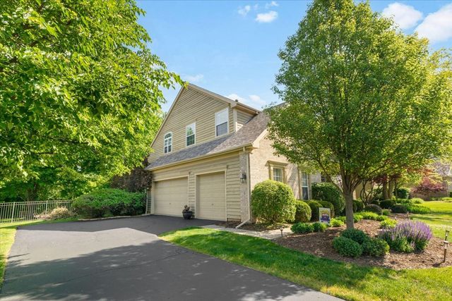 305 Morgan Lane, Fox River Grove, IL 60021