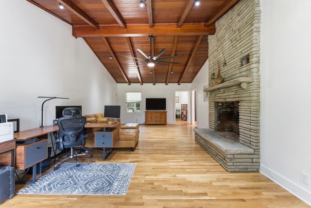 412 S Valley Rd, Shelbyville, TN 37160