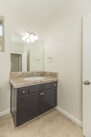 3113 Richert Avenue, Clovis, CA 93619