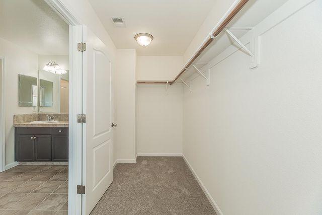 3113 Richert Avenue, Clovis, CA 93619